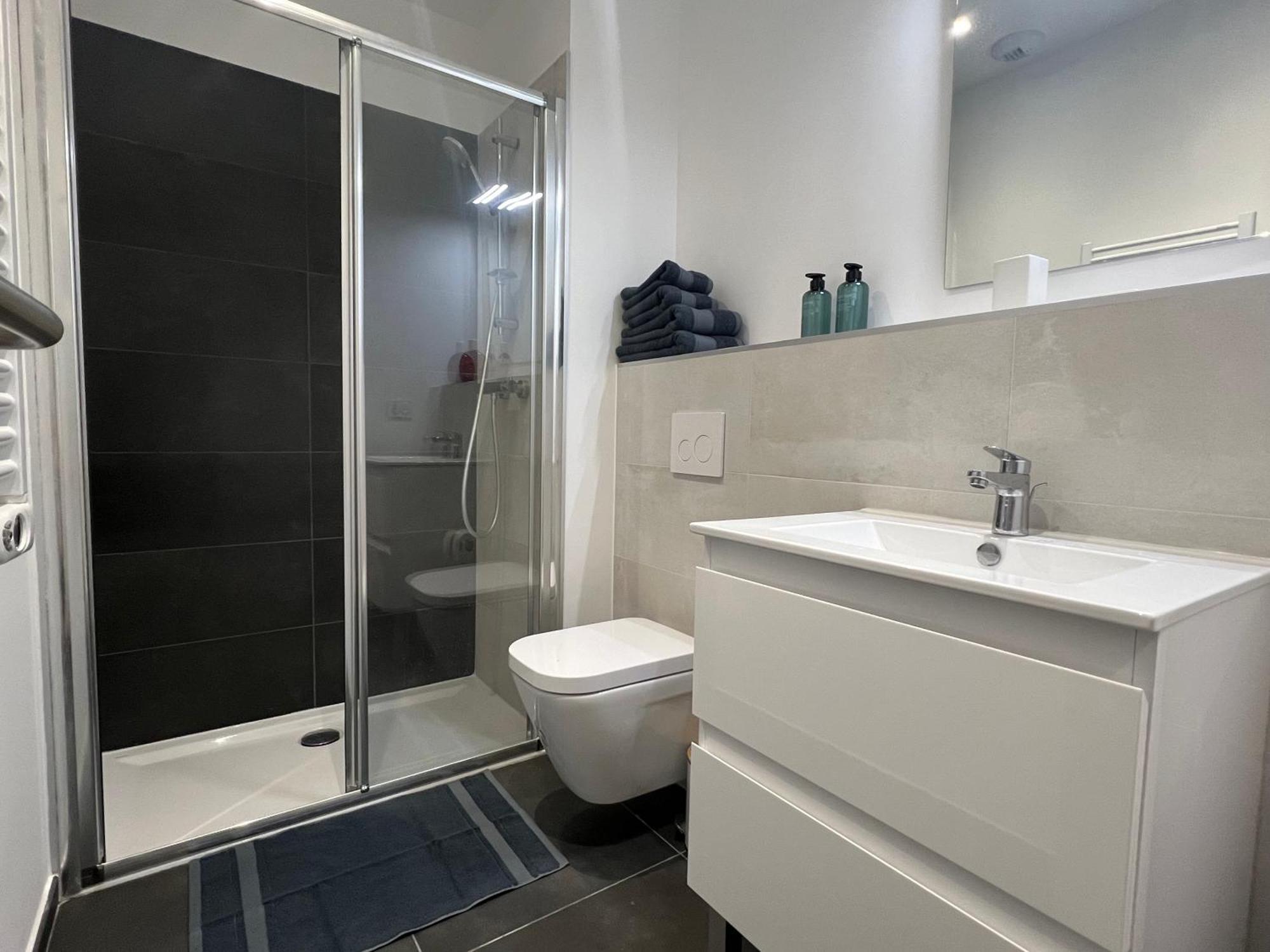 Confortable Central Studio To Discover Nice Exterior photo